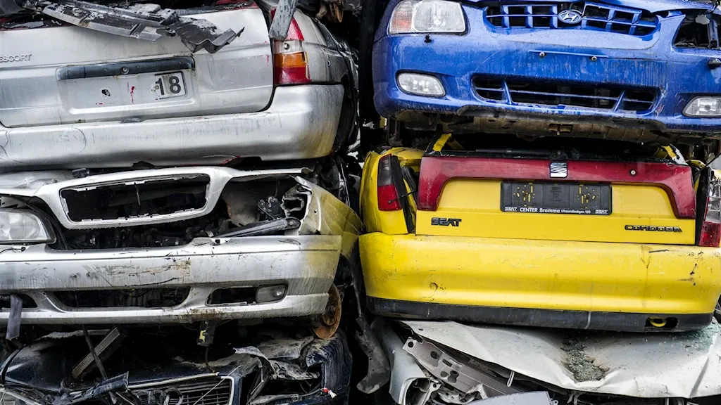مكافأة 10,000 كرون سويدي للتخلص من سيارة بنزين أو ديزل