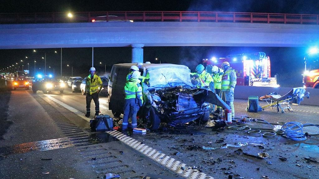حادث سيارة خطير.. مقتل شخص وإصابة ثلاثة بجروح خطيرة جنوب السويد!