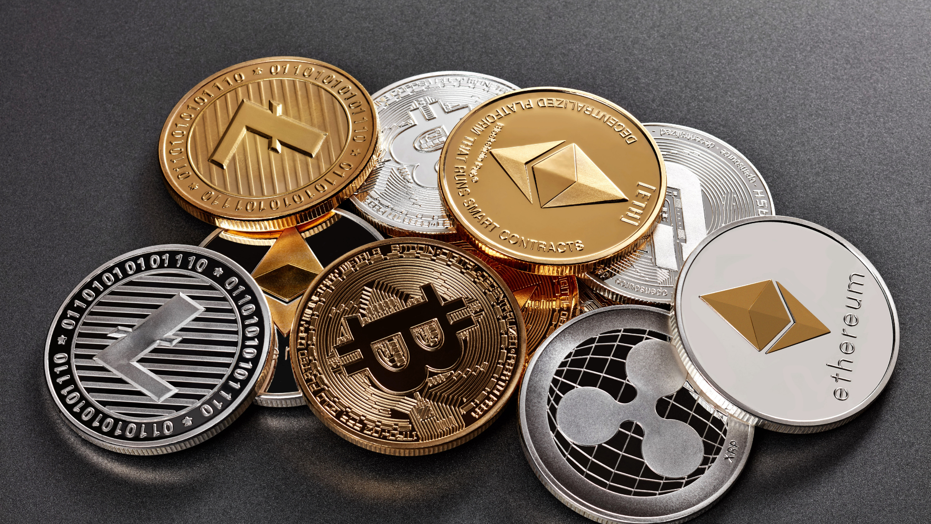 بيتكوين تنخفض بشكل حاد.. وخسائر بحوالي 150 مليار دولار