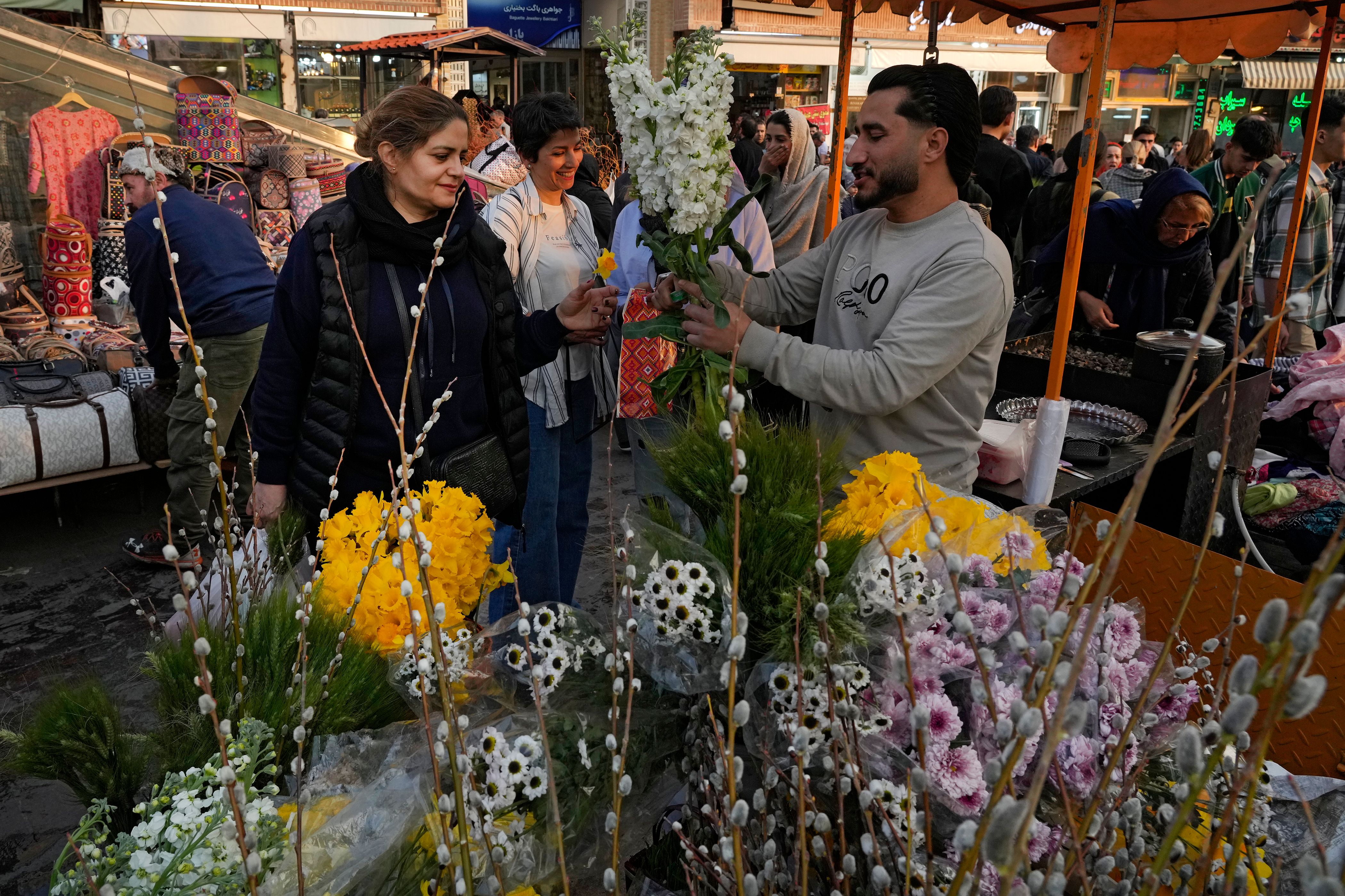 عيد نوروز.. العام الجديد الذي يُشعل الفرح في قلوب الملايين