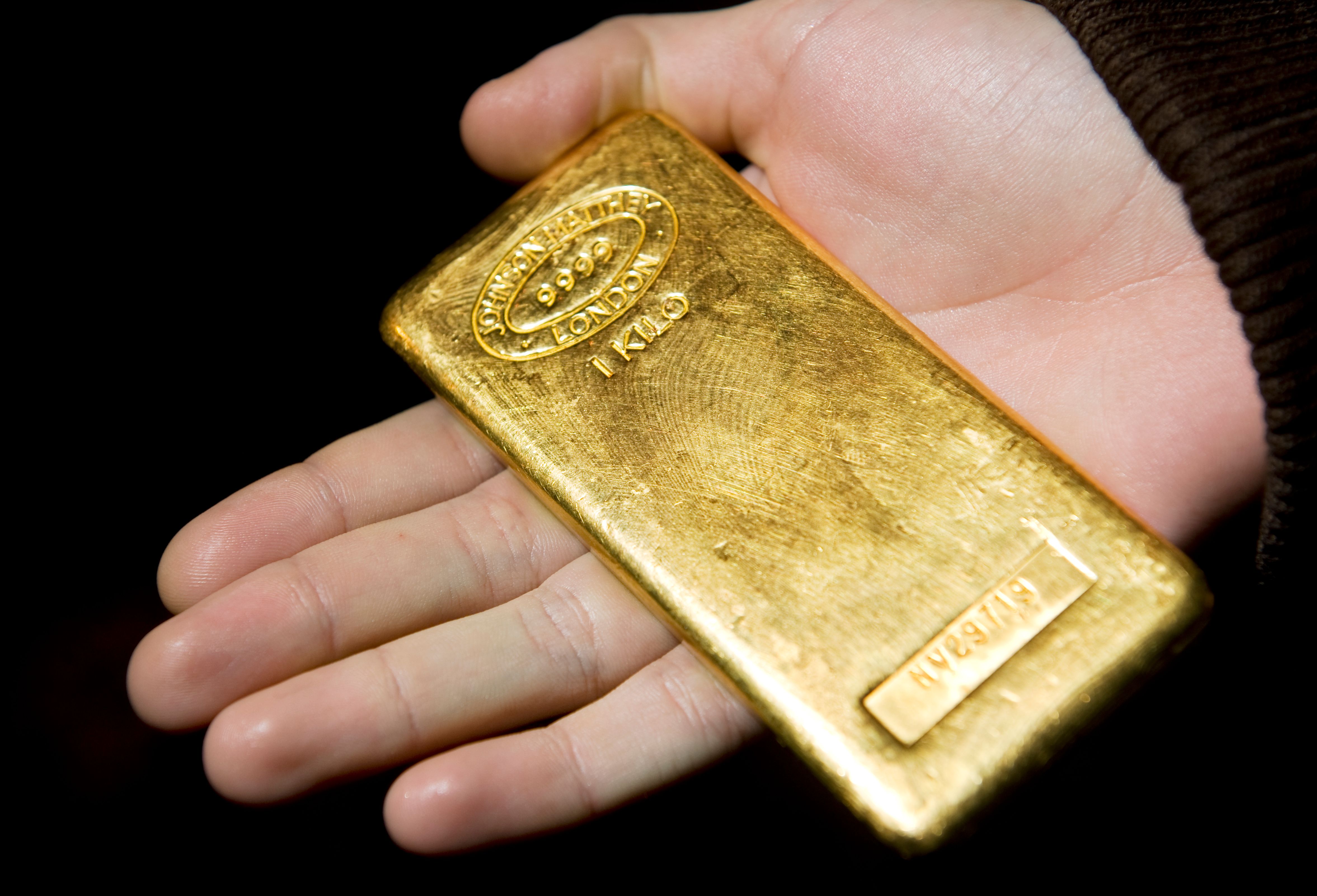 خبير: ارتفاع قياسي في سعر الذهب يعتبر إشارة تحذيرية