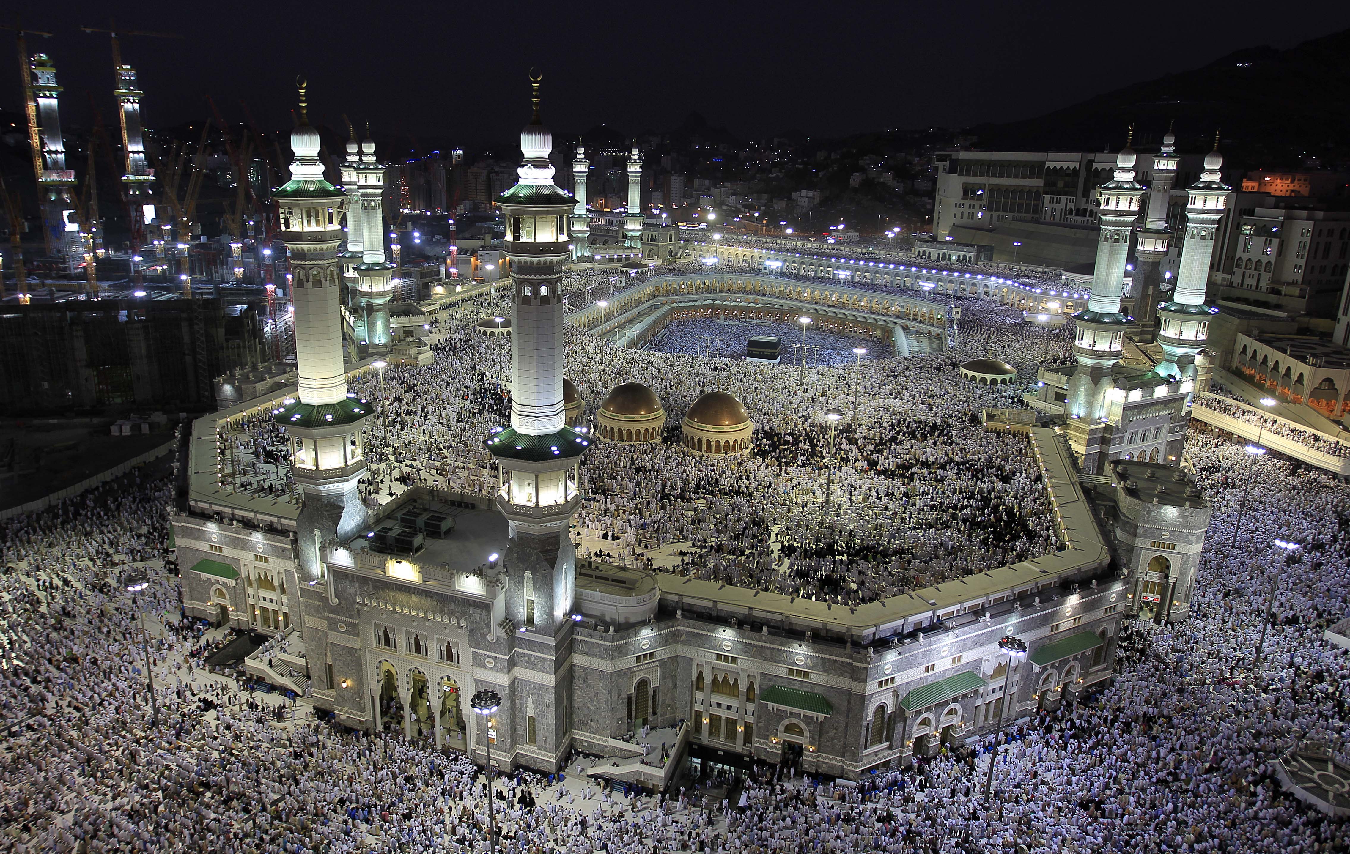 قرار يحدد عدد مرات العمرة المسموح بها في شهر رمضان